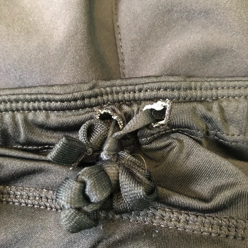 Nike Dri-Fit Black Athletic Shorts Size Medium